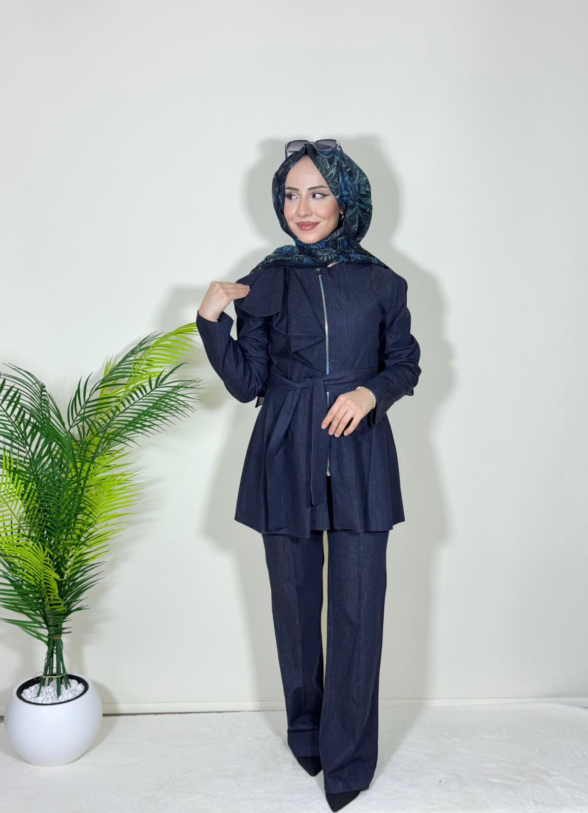 OMZU VOLAN DETAYLI TENSEL PANTOLONLU TAKIM resmi